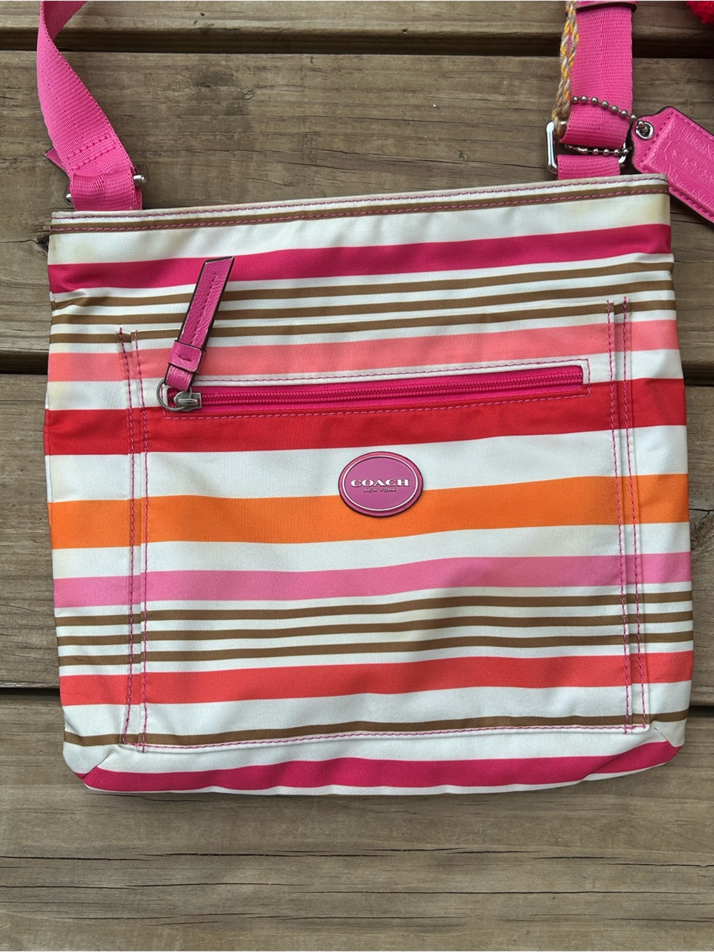 COACH Pink & Orange Striped Crossbody nylon Bag  Rainbowcore🌈